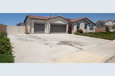 31192 Briar Rose Freeway, Winchester, CA 92596 - Photo 2
