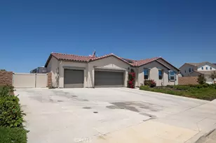 31192 Briar Rose Freeway, Winchester, CA 92596 - Photo 2