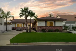 30189 Longhorn Dr, Canyon Lake, CA 92587 - Photo 2