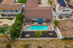 30189 Longhorn Dr, Canyon Lake, CA 92587 - Photo 4