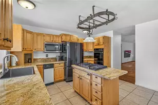 39900 Lakeview, Big Bear Lake, CA 92315 - Photo 12