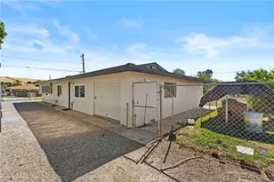 32744 Texas, Yucaipa, CA 92399 - Photo 24
