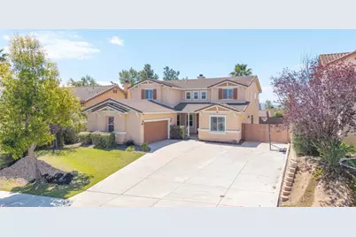 29215 Derby, Murrieta, CA 92563 - Photo 2