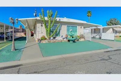 729 Santa Teresa Way, Hemet, CA 92545 - Photo 2