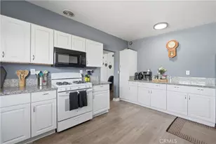 6327 Linda Lee Dr, Yucca Valley, CA 92284 - Photo 22