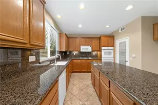 26919 Lemon Grass Way, Murrieta, CA 92562 - Photo 22