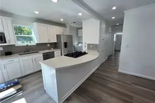 5351 Packard St, Los Angeles, CA 90019 - Photo 12