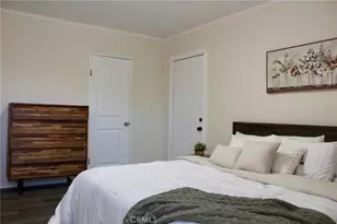 5351 Packard St, Los Angeles, CA 90019 - Photo 12
