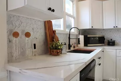5351 Packard Street, Los Angeles, CA 90019 - Photo 8