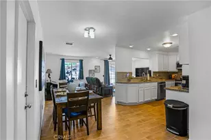 2393 Mesquite Ln, Corona, CA 92882 - Photo 10
