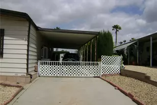 30710 Palmetto Palm, Homeland, CA 92548 - Photo 2