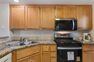 30100 Sugarpine St, Lake Elsinore, CA 92530 - Photo 14