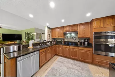 25410 Blackthorne Drive, Murrieta, CA 92563 - Photo 16