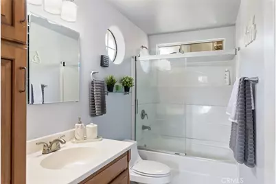 711 Lassen Drive, Corona, CA 92879 - Photo 20
