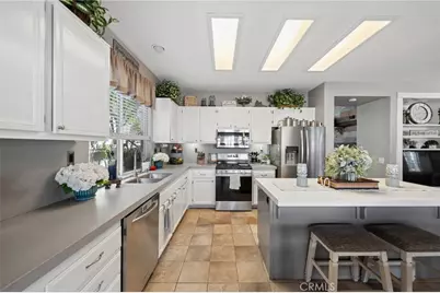 33340 Nicholas Common, Temecula, CA 92592 - Photo 8
