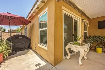 433 Willow, Perris, CA 92570 - Photo 38