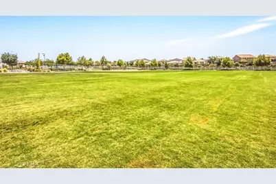 433 Willow, Perris, CA 92570 - Photo 54