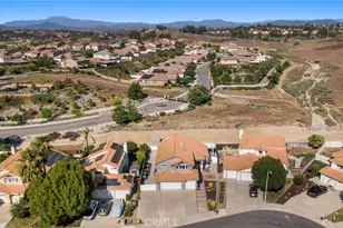 40236 Holden Cir, Temecula, CA 92591 - Photo 56