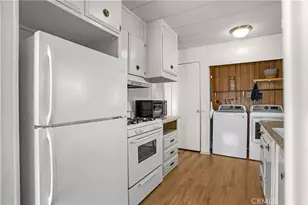 332 N Lyon Ave, Hemet, CA 92543 - Photo 10