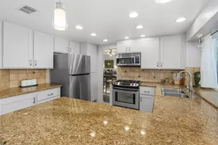 45534 Olympic Way, Temecula, CA 92592 - Photo 14