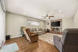 10061 Van Ruiten St, Bellflower, CA 90706 - Photo 14