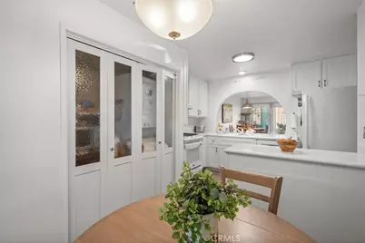 4682 Maxwell Court, Riverside, CA 92501 - Photo 8