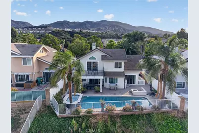 2311 Pepperwood Lane, Corona, CA 92882 - Photo 48