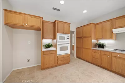 24177 Calle Artino, Murrieta, CA 92562 - Photo 12