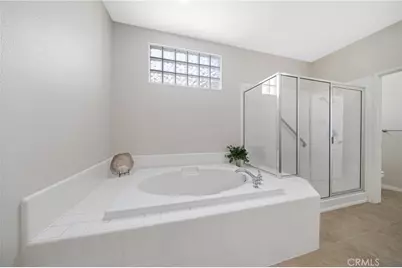 24177 Calle Artino, Murrieta, CA 92562 - Photo 20