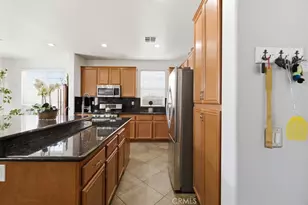 37527 Persimmon, Palmdale, CA 93551 - Photo 8