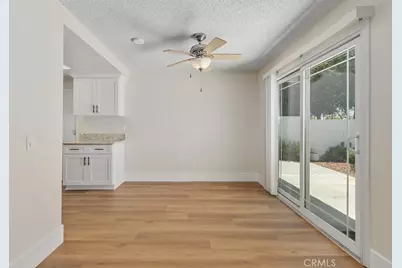 28518 Via Las Flores, Murrieta, CA 92563 - Photo 8