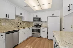 28518 Via Las Flores, Murrieta, CA 92563 - Photo 10