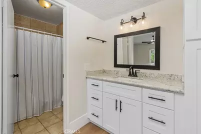 28518 Via Las Flores, Murrieta, CA 92563 - Photo 22