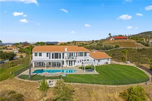 38475 Calaveras Rd, Temecula, CA 92592 - Photo 8