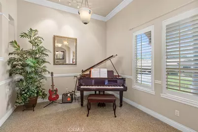 38410 Shoal Creek, Murrieta, CA 92562 - Photo 6