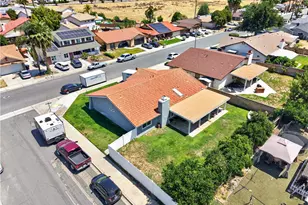 42299 Buenos Aires, Hemet, CA 92544 - Photo 34