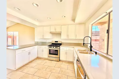 76946 Kentucky, Palm Desert, CA 92211 - Photo 6