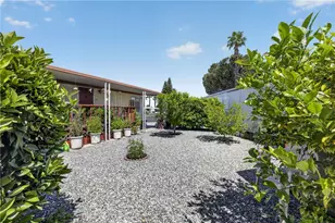 332 N Lyon, Hemet, CA 92543 - Photo 8