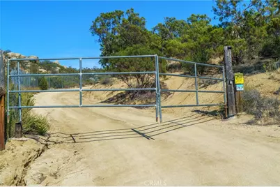 44700 Gold Creek Lane, Aguanga, CA 92536 - Photo 16