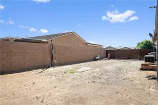 30783 Via Lakistas, Lake Elsinore, CA 92530 - Photo 40