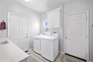 30783 Via Lakistas, Lake Elsinore, CA 92530 - Photo 24