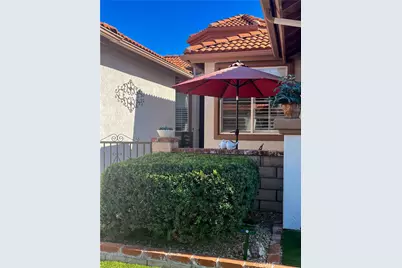 841 Bermuda Drive, Hemet, CA 92543 - Photo 2