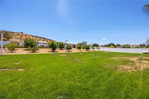 32797 Hayden, Menifee, CA 92584 - Photo 38