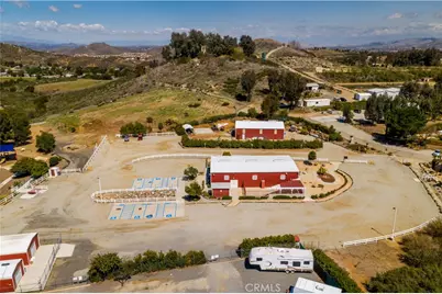 33552 Windmill, Wildomar, CA 92595 - Photo 38