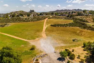 33552 Windmill, Wildomar, CA 92595 - Photo 30