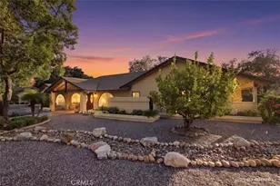 34575 Sycamore Springs, Hemet, CA 92544 - Photo 2