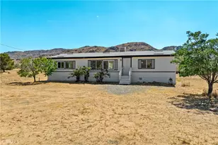 15720 Chicago, Apple Valley, CA 92307 - Photo 2