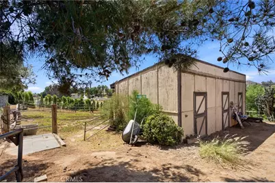 9335 Stirrup, Jurupa Valley, CA 92509 - Photo 26