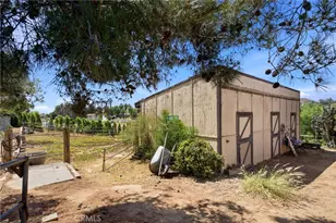 9335 Stirrup, Jurupa Valley, CA 92509 - Photo 26