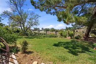 9335 Stirrup, Jurupa Valley, CA 92509 - Photo 30
